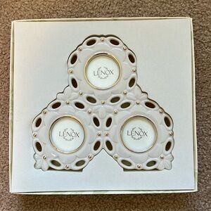 Lenox cluster picture frame